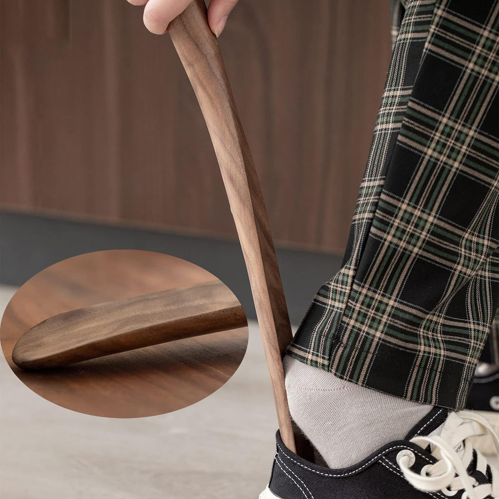 Magnetic Shoehorn